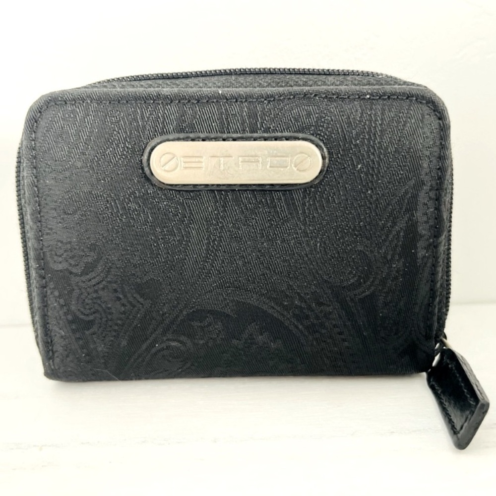 ETRO Vintage Rare Small Black Paisley Zip Up Textured Wallet